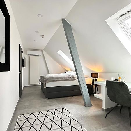Si-View Doppelzimmer Siegen Zimmer 15 - Hotel Buitenkant foto