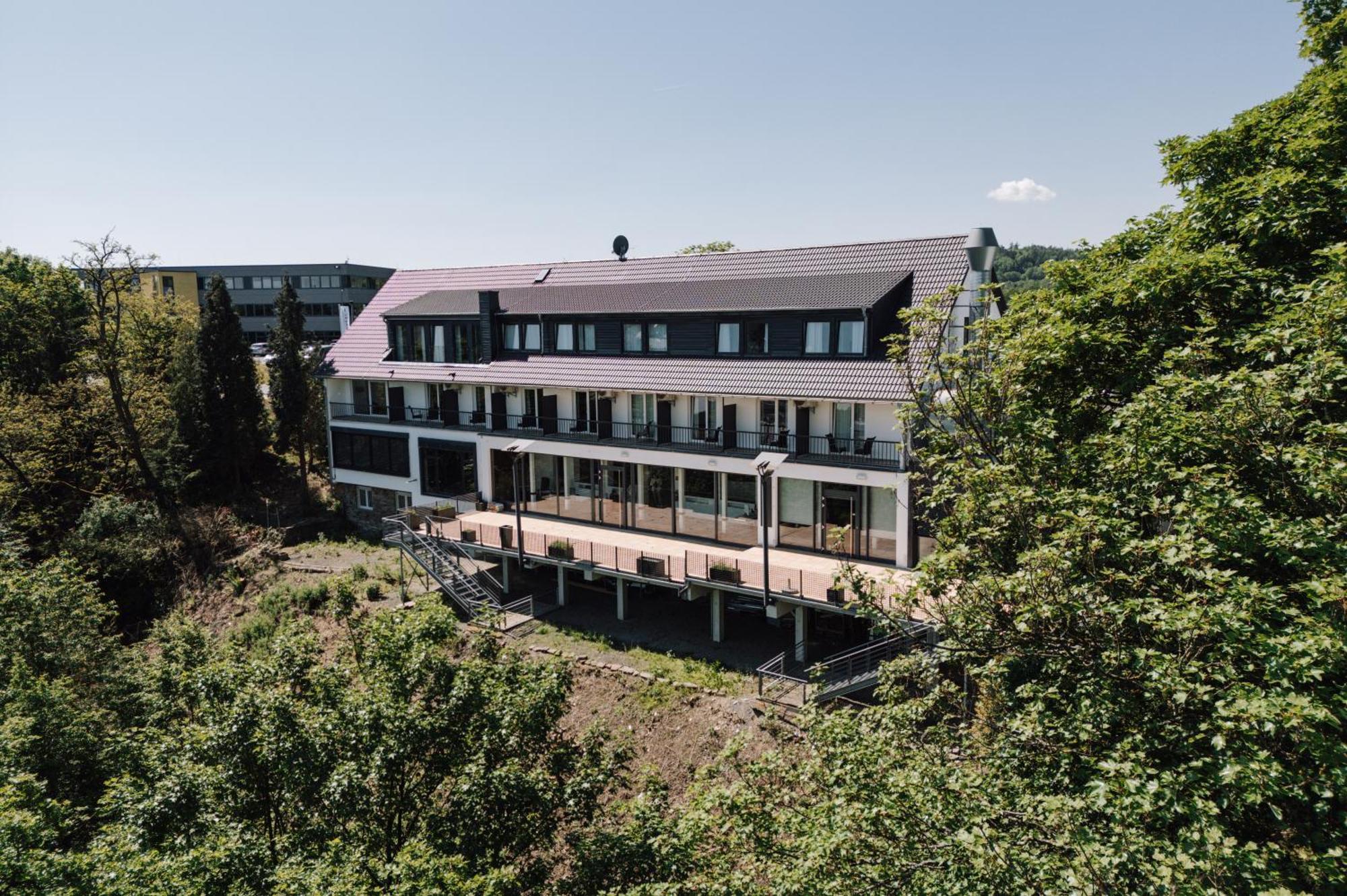 Si-View Doppelzimmer Siegen Zimmer 15 - Hotel Buitenkant foto